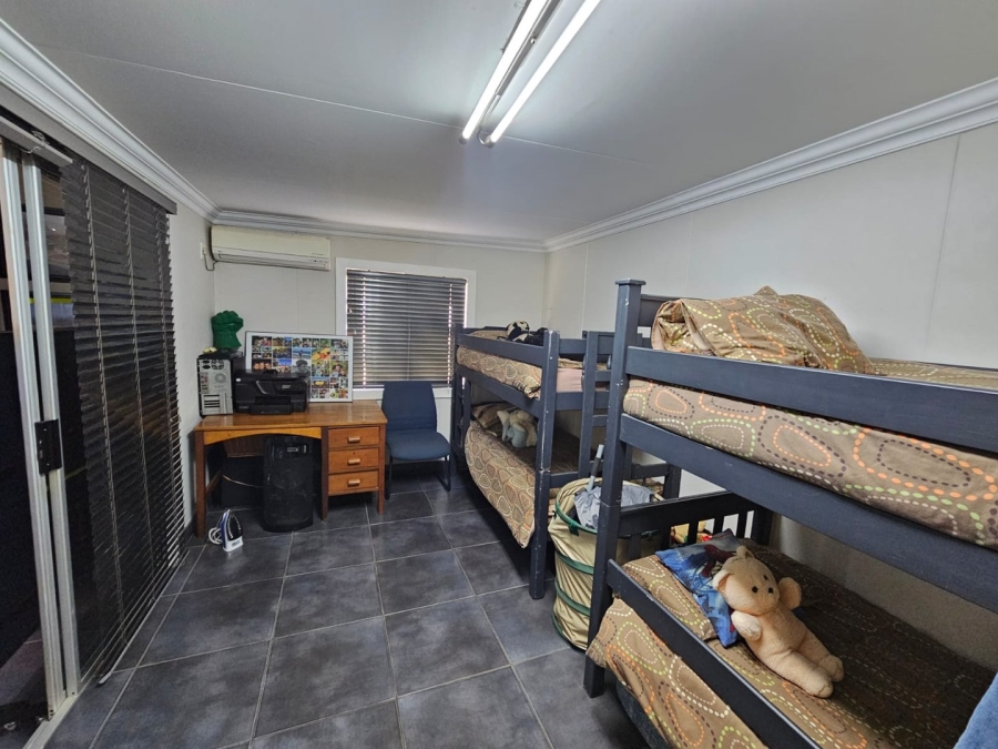 3 Bedroom Property for Sale in Lochvaal Gauteng