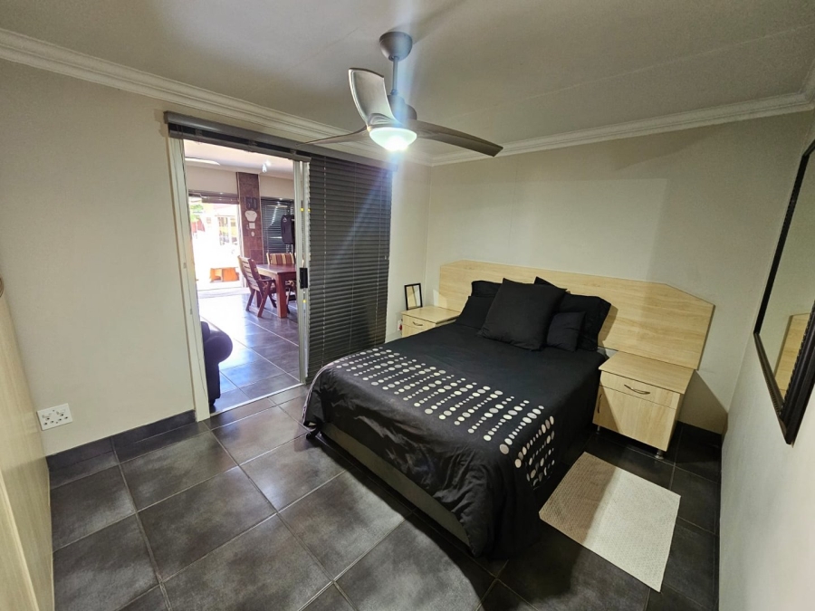 3 Bedroom Property for Sale in Lochvaal Gauteng