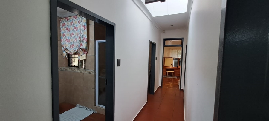 3 Bedroom Property for Sale in Three Rivers Proper Gauteng