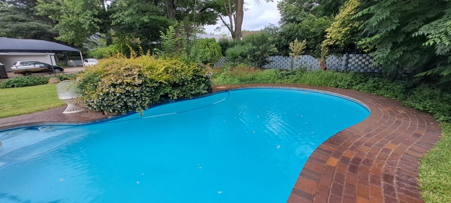 3 Bedroom Property for Sale in Three Rivers Proper Gauteng