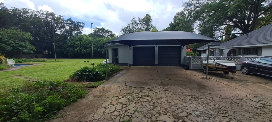 3 Bedroom Property for Sale in Three Rivers Proper Gauteng