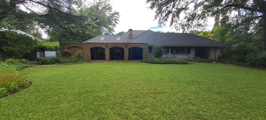 3 Bedroom Property for Sale in Three Rivers Proper Gauteng