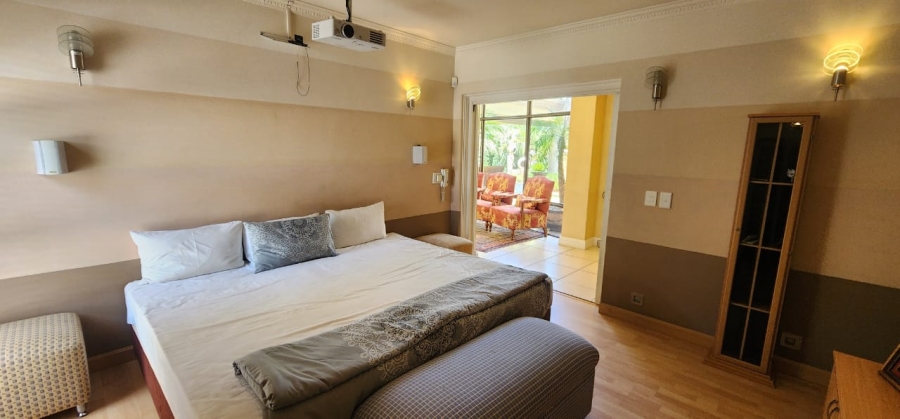 6 Bedroom Property for Sale in Northdene Gauteng