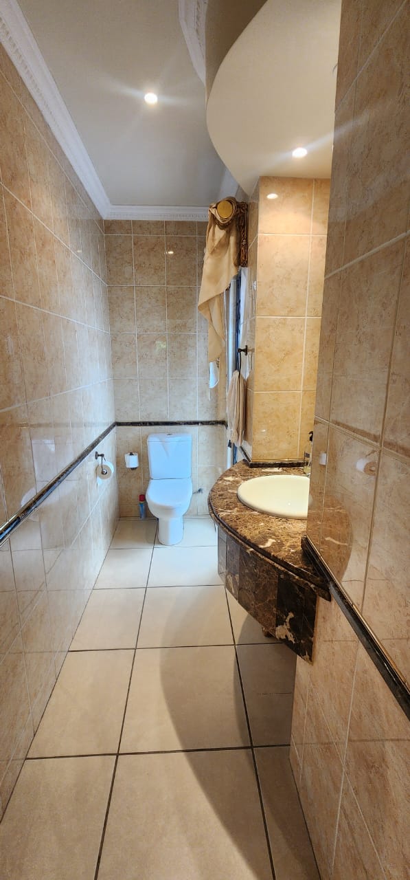 6 Bedroom Property for Sale in Northdene Gauteng