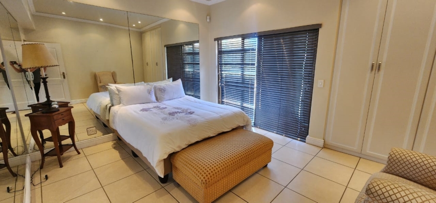 6 Bedroom Property for Sale in Northdene Gauteng