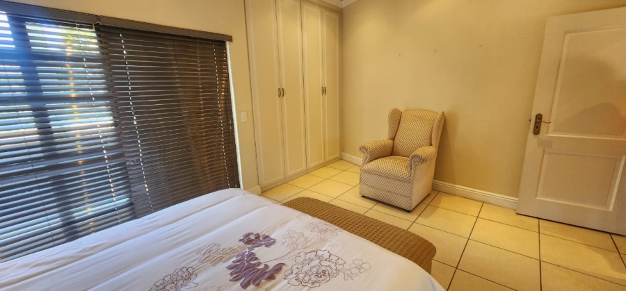 6 Bedroom Property for Sale in Northdene Gauteng