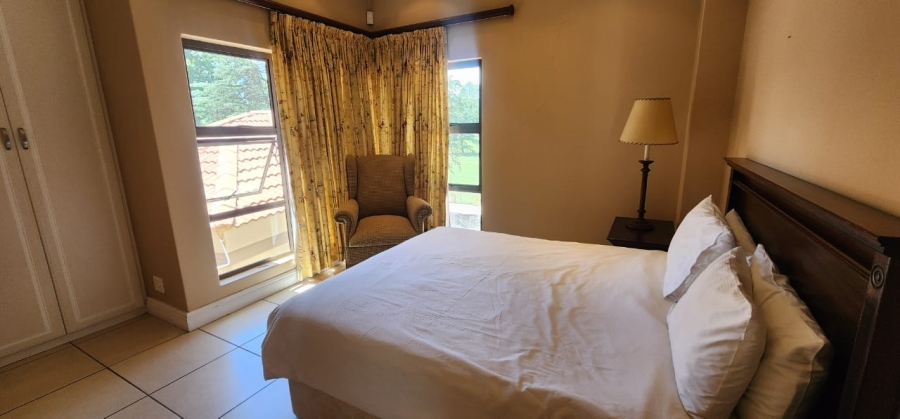 6 Bedroom Property for Sale in Northdene Gauteng