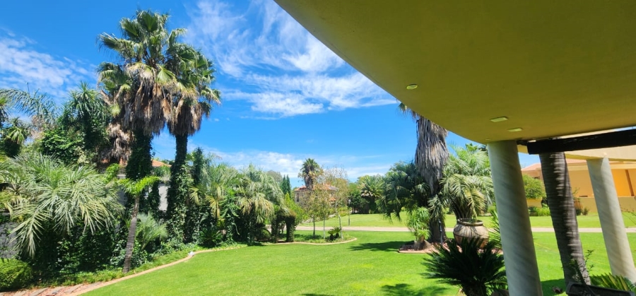 6 Bedroom Property for Sale in Northdene Gauteng