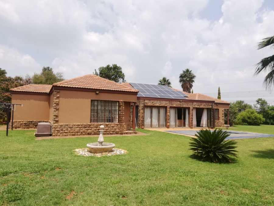 3 Bedroom Property for Sale in Three Rivers East Gauteng