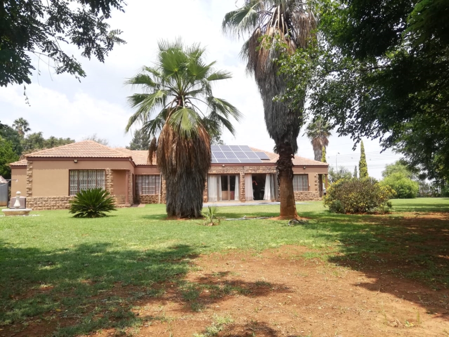 3 Bedroom Property for Sale in Three Rivers East Gauteng