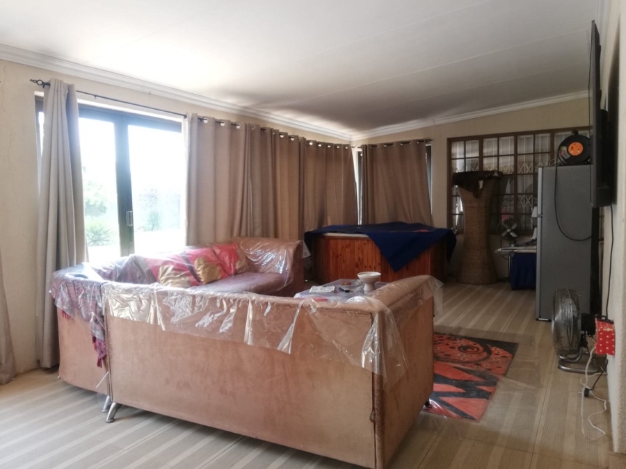 3 Bedroom Property for Sale in Three Rivers East Gauteng