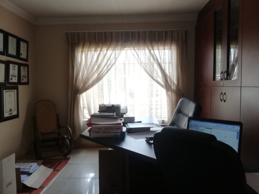 3 Bedroom Property for Sale in Three Rivers East Gauteng