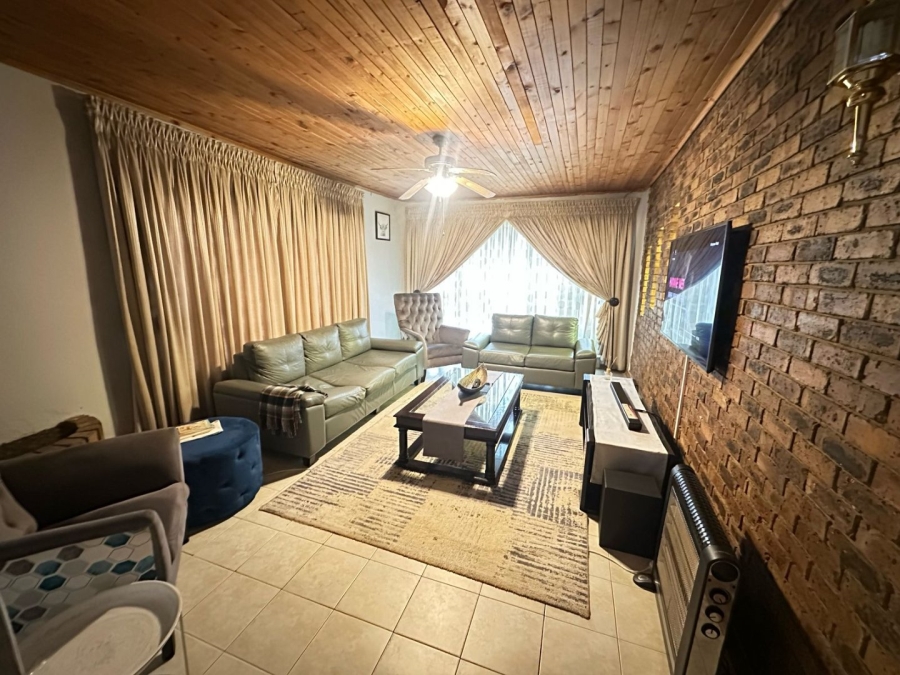 3 Bedroom Property for Sale in Waldrift Gauteng