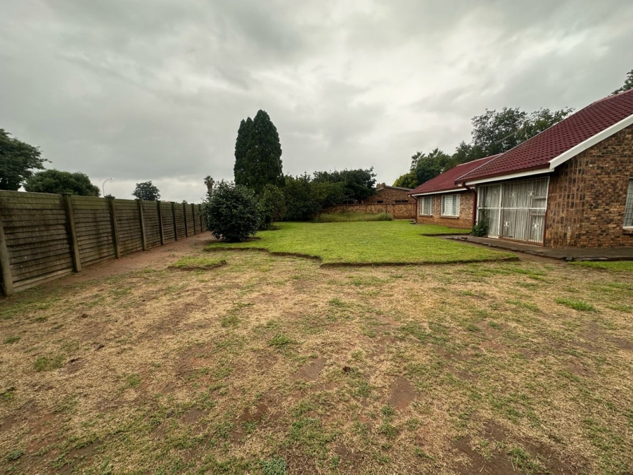 3 Bedroom Property for Sale in Waldrift Gauteng