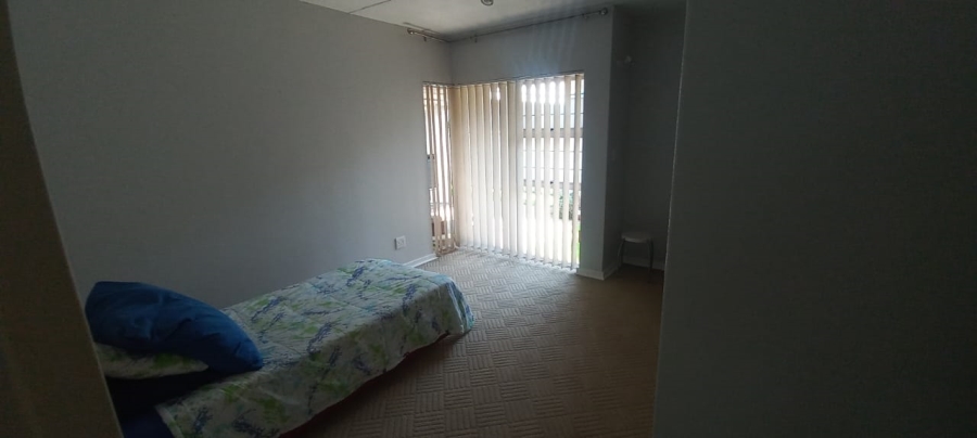 4 Bedroom Property for Sale in Three Rivers East Gauteng