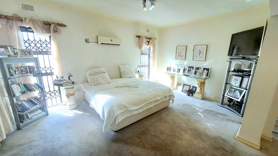 3 Bedroom Property for Sale in Three Rivers Proper Gauteng