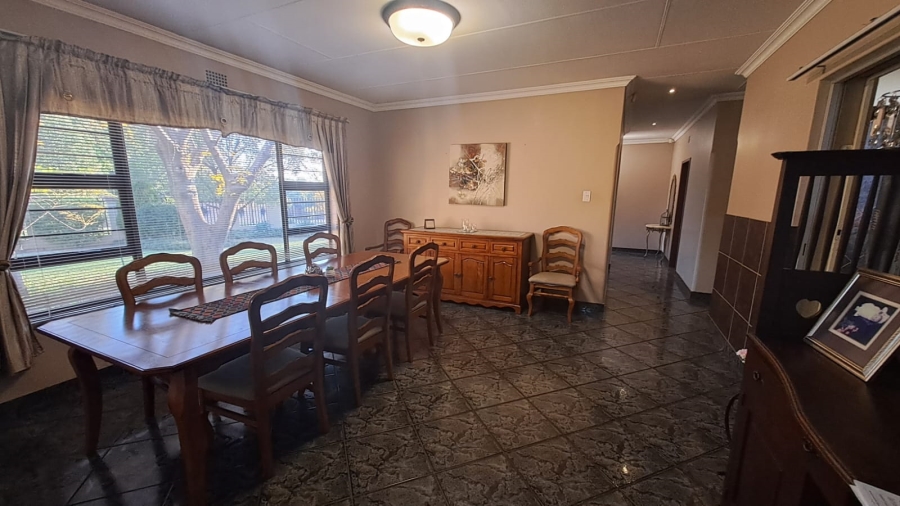 4 Bedroom Property for Sale in Three Rivers East Gauteng