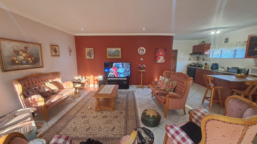 4 Bedroom Property for Sale in Three Rivers East Gauteng