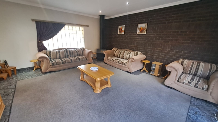 4 Bedroom Property for Sale in Three Rivers East Gauteng