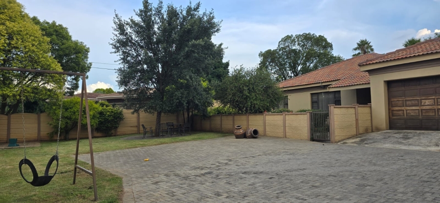 4 Bedroom Property for Sale in Three Rivers East Gauteng