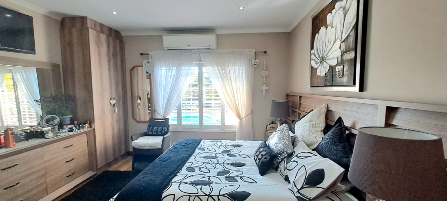 2 Bedroom Property for Sale in Three Rivers Proper Gauteng