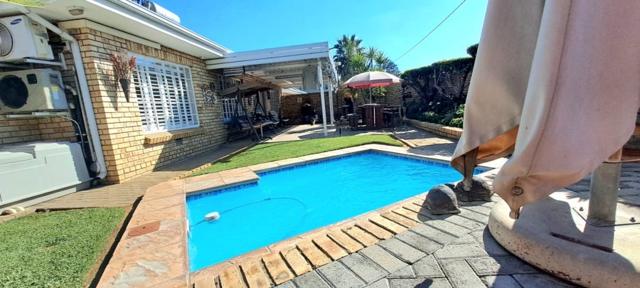 2 Bedroom Property for Sale in Three Rivers Proper Gauteng