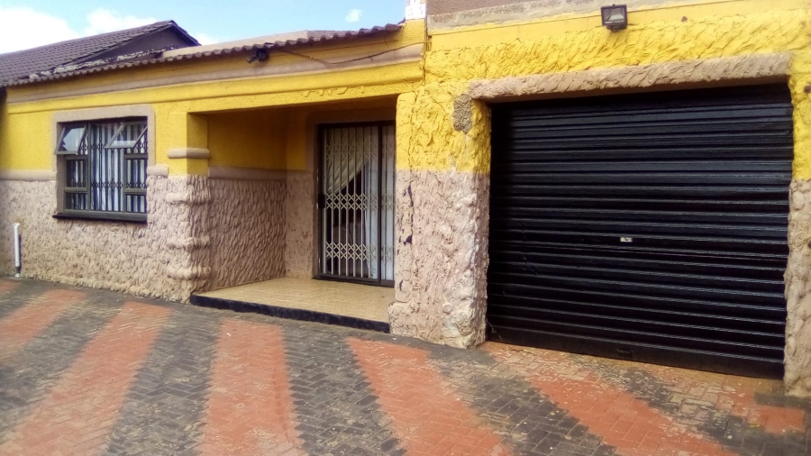 3 Bedroom Property for Sale in Sebokeng Zone 19 Gauteng