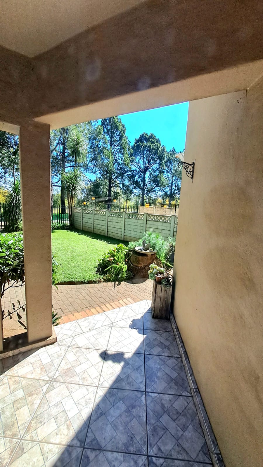 3 Bedroom Property for Sale in Three Rivers Proper Gauteng