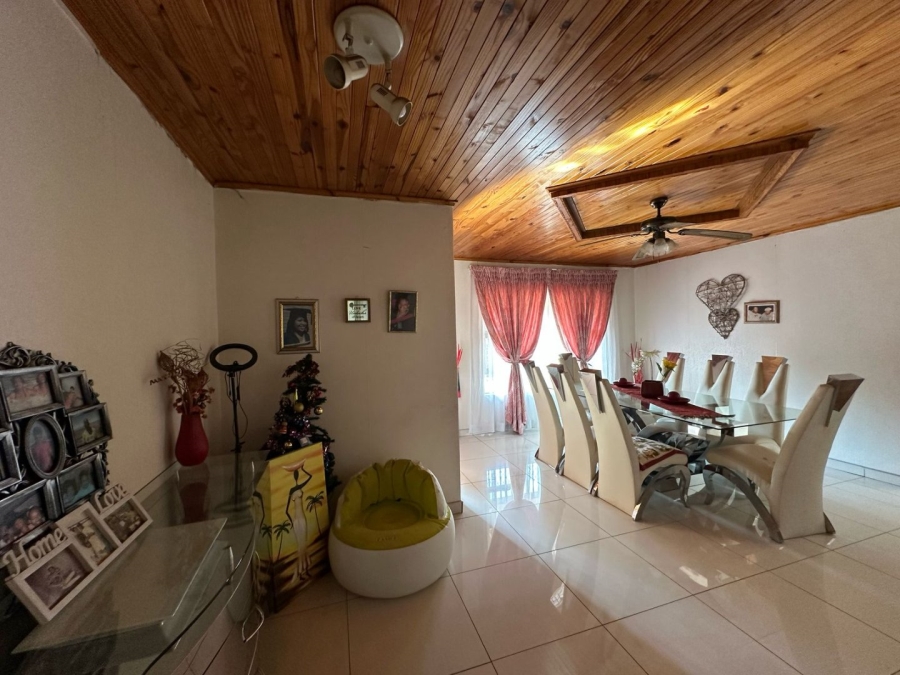 4 Bedroom Property for Sale in Waldrift Gauteng