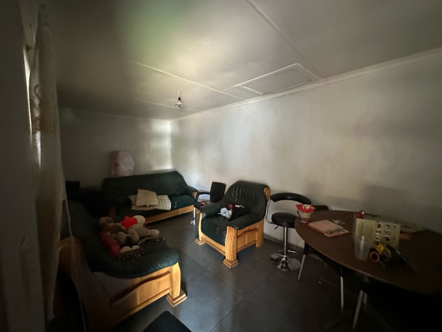 4 Bedroom Property for Sale in Waldrift Gauteng