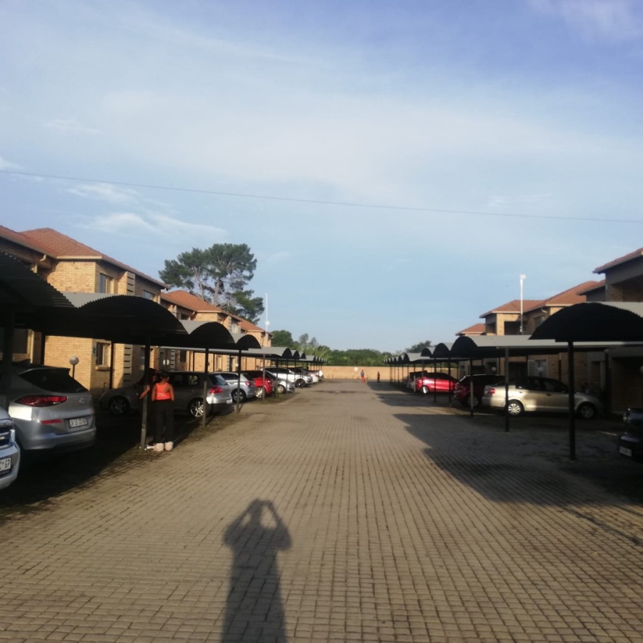 2 Bedroom Property for Sale in Sylviavale Gauteng