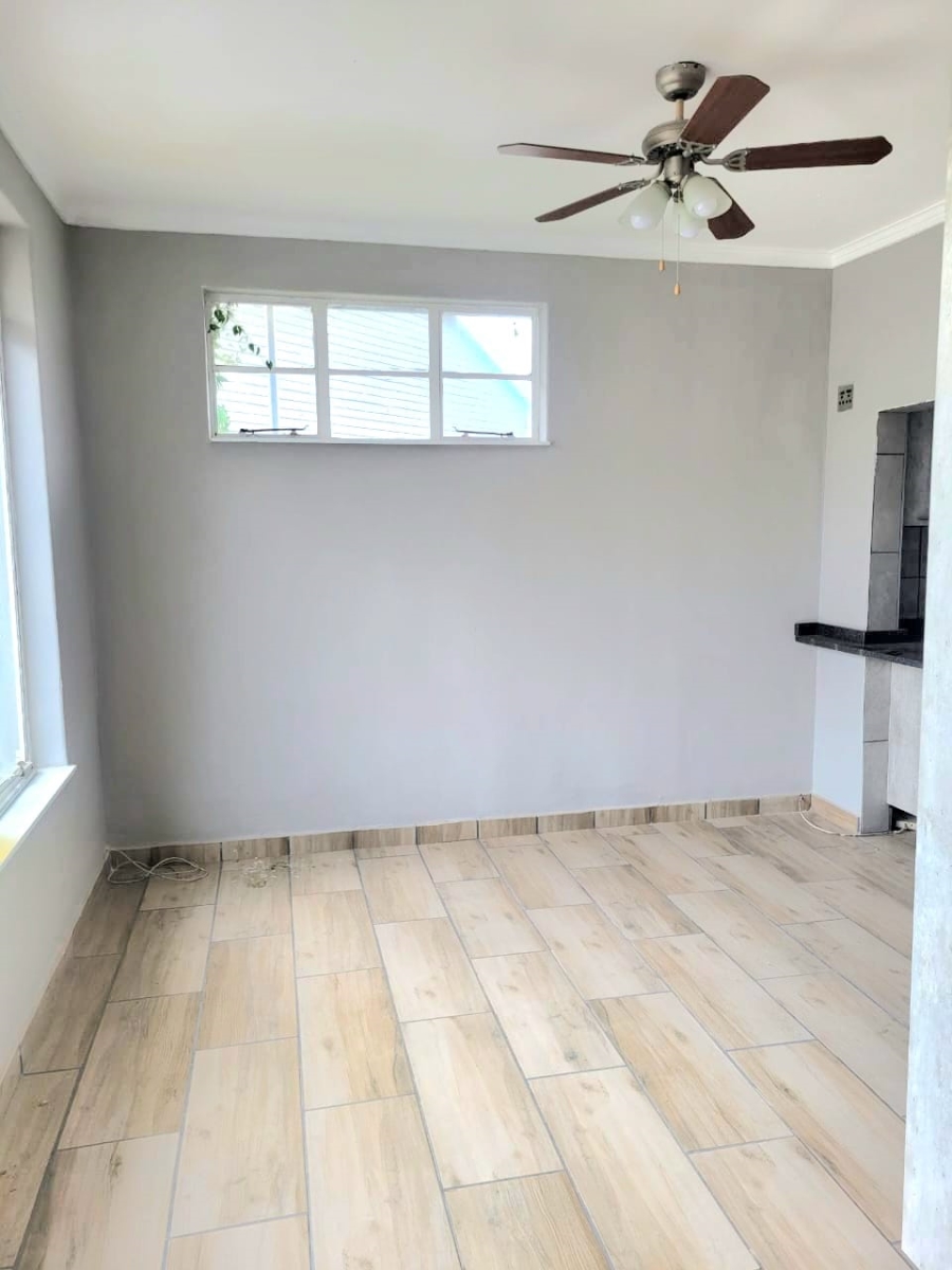 1 Bedroom Property for Sale in Three Rivers Gauteng