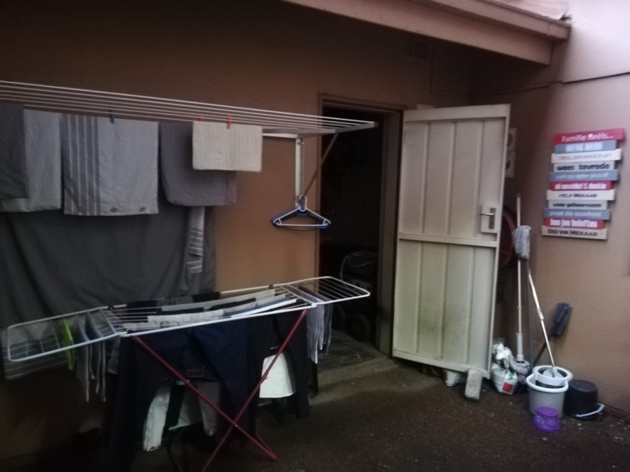 3 Bedroom Property for Sale in Three Rivers Proper Gauteng