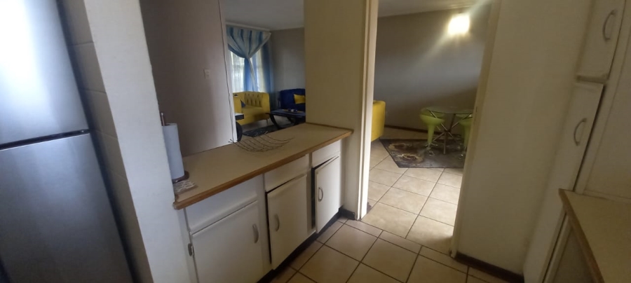 2 Bedroom Property for Sale in Three Rivers Proper Gauteng