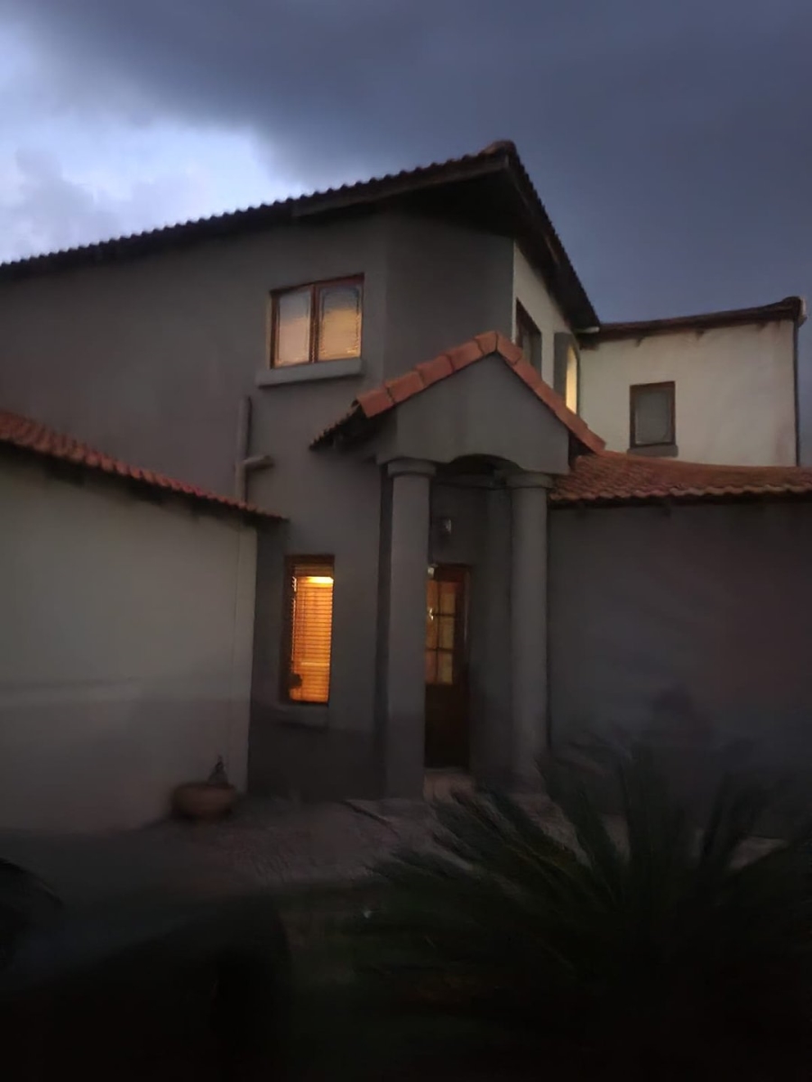 4 Bedroom Property for Sale in Emfuleni Golf Estate Gauteng