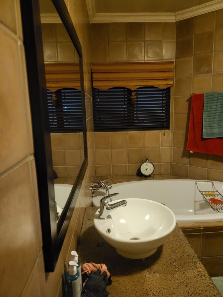 4 Bedroom Property for Sale in Emfuleni Golf Estate Gauteng