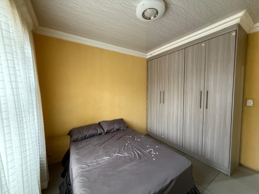 5 Bedroom Property for Sale in Waldrift Gauteng