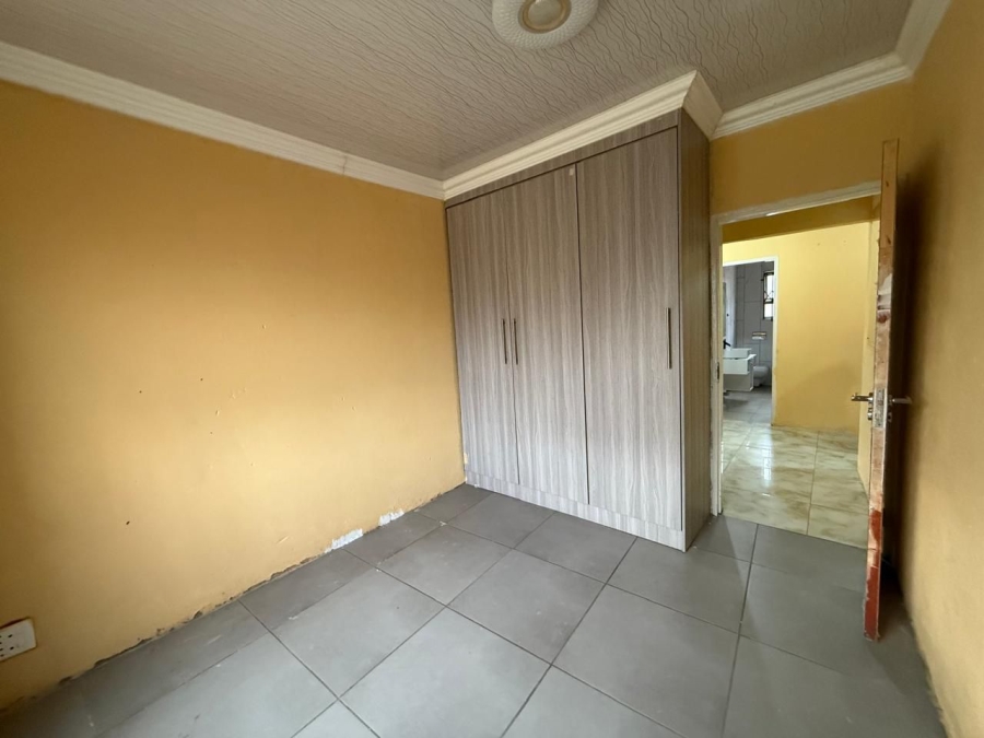 5 Bedroom Property for Sale in Waldrift Gauteng