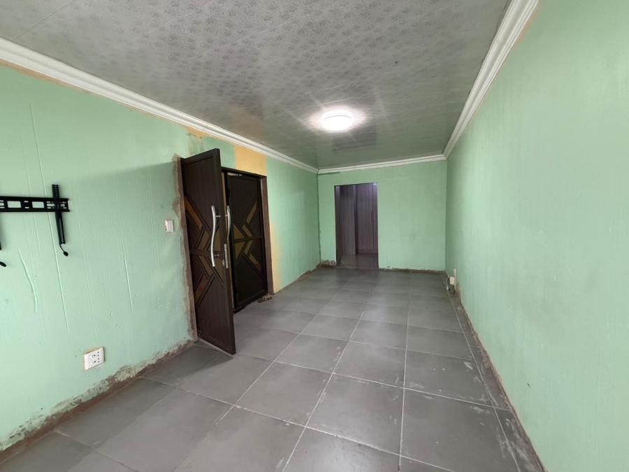 5 Bedroom Property for Sale in Waldrift Gauteng