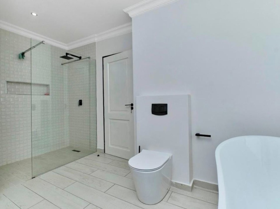 4 Bedroom Property for Sale in Bryanston Gauteng