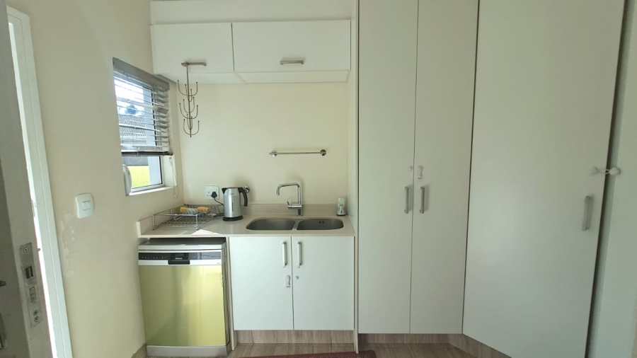 3 Bedroom Property for Sale in Three Rivers Proper Gauteng