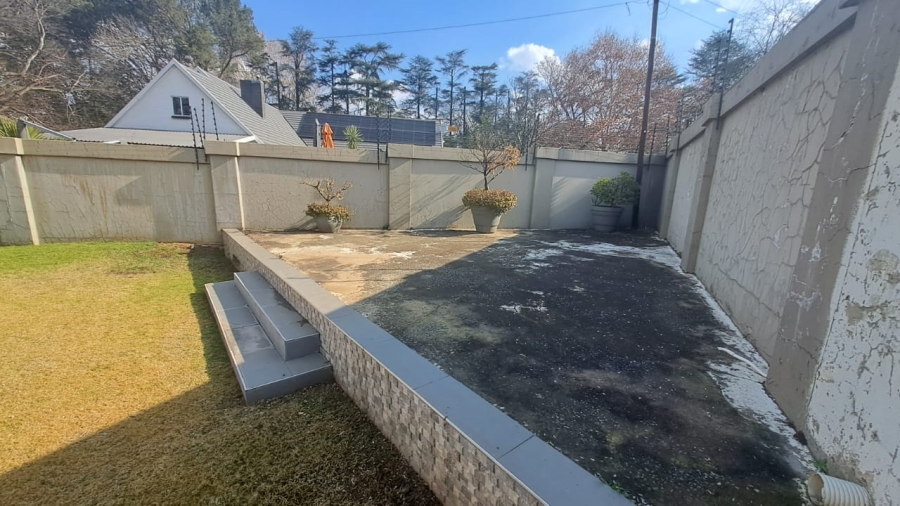 3 Bedroom Property for Sale in Three Rivers Proper Gauteng
