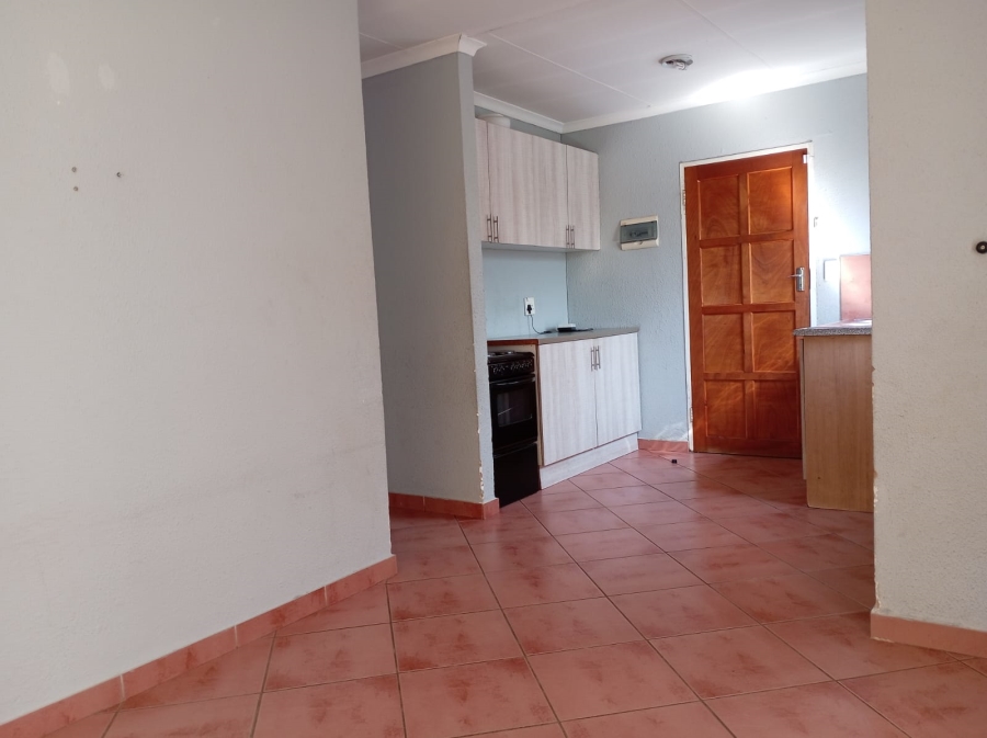 3 Bedroom Property for Sale in Elandspoort Gauteng