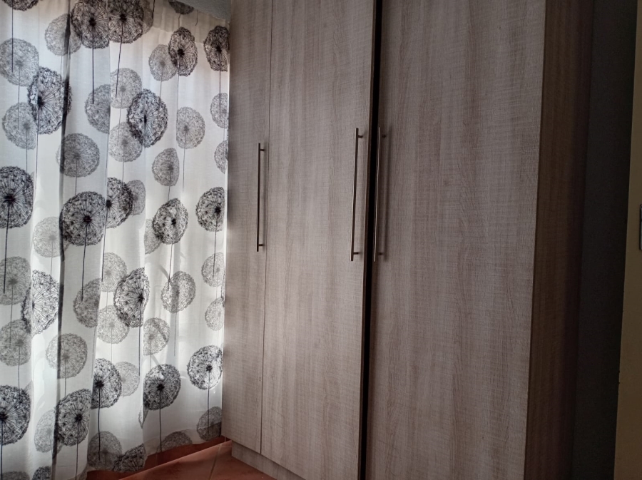 3 Bedroom Property for Sale in Elandspoort Gauteng