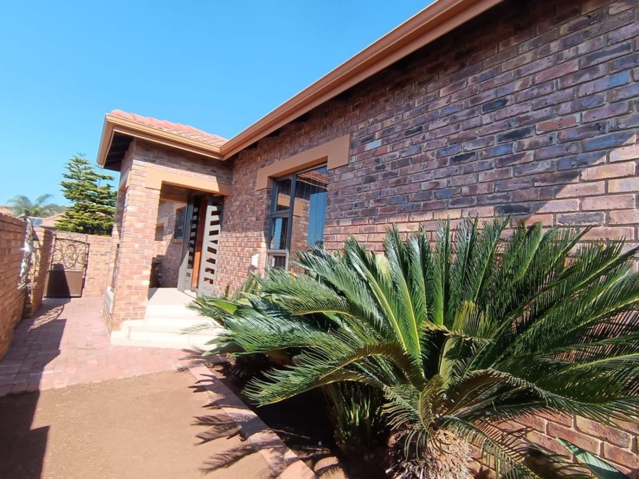 3 Bedroom Property for Sale in Bartlett Gauteng
