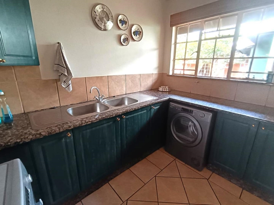 4 Bedroom Property for Sale in Norton Home Estate AH Gauteng
