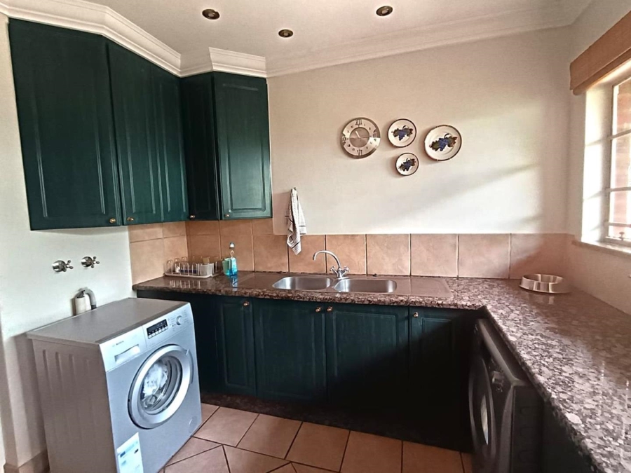 4 Bedroom Property for Sale in Norton Home Estate AH Gauteng