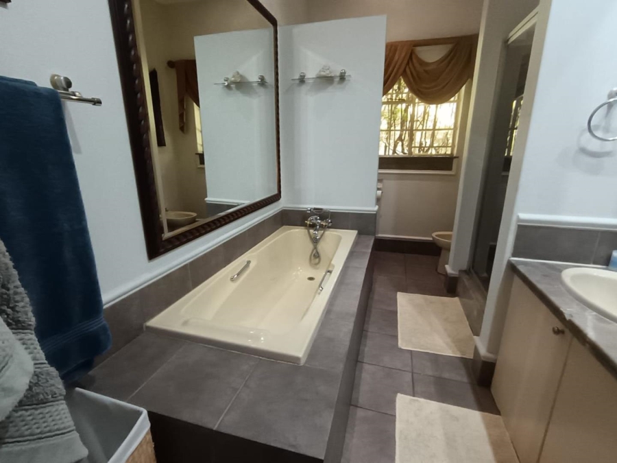 4 Bedroom Property for Sale in Norton Home Estate AH Gauteng