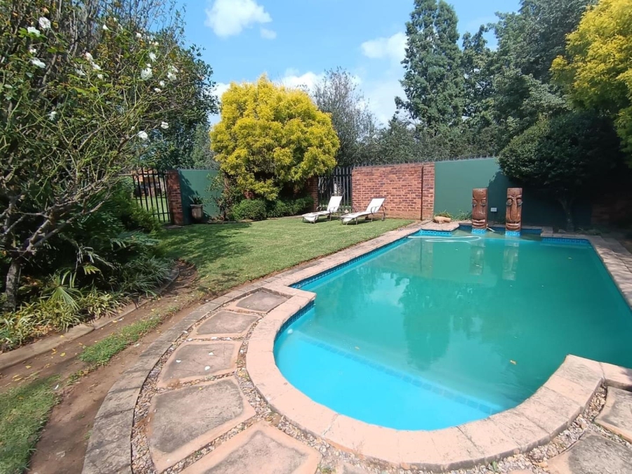 4 Bedroom Property for Sale in Norton Home Estate AH Gauteng