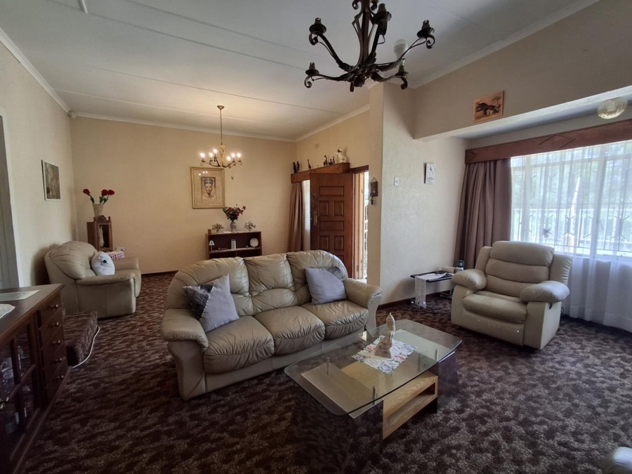 4 Bedroom Property for Sale in Bezuidenhout Valley Gauteng